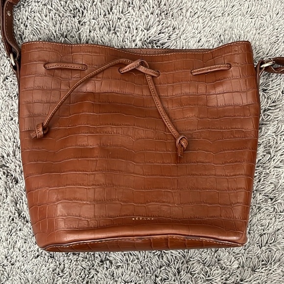 Sezane Farrow Camel Croco Bucket Bag - Picture 16 of 16